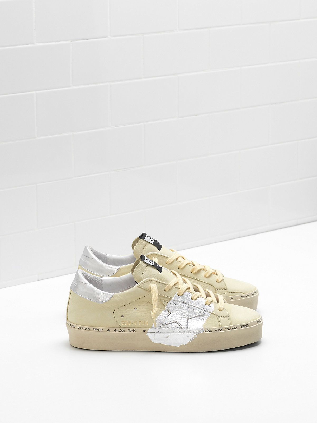 Golden Goose HI STAR Sneakers G34WS945.C5 Upper in lemon nabuk leather Real silver leaf Branding handwritten on the sole